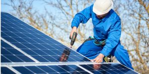 Installation Maintenance Panneaux Solaires Photovoltaïques à Buc